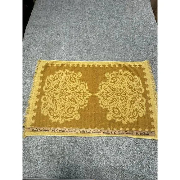 Vintage Tastemaker‎ Bath Towel Gold Yellow Cotton Fringe - Picture 3 of 3